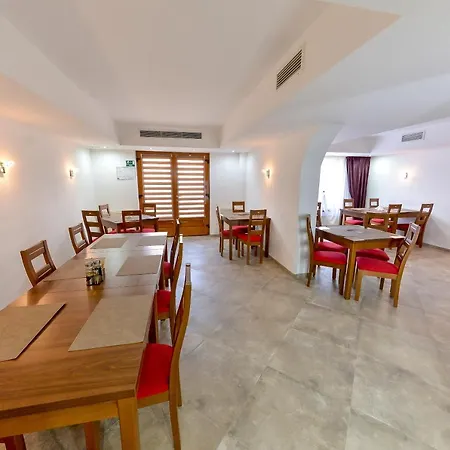 Damiani Hotel 3*